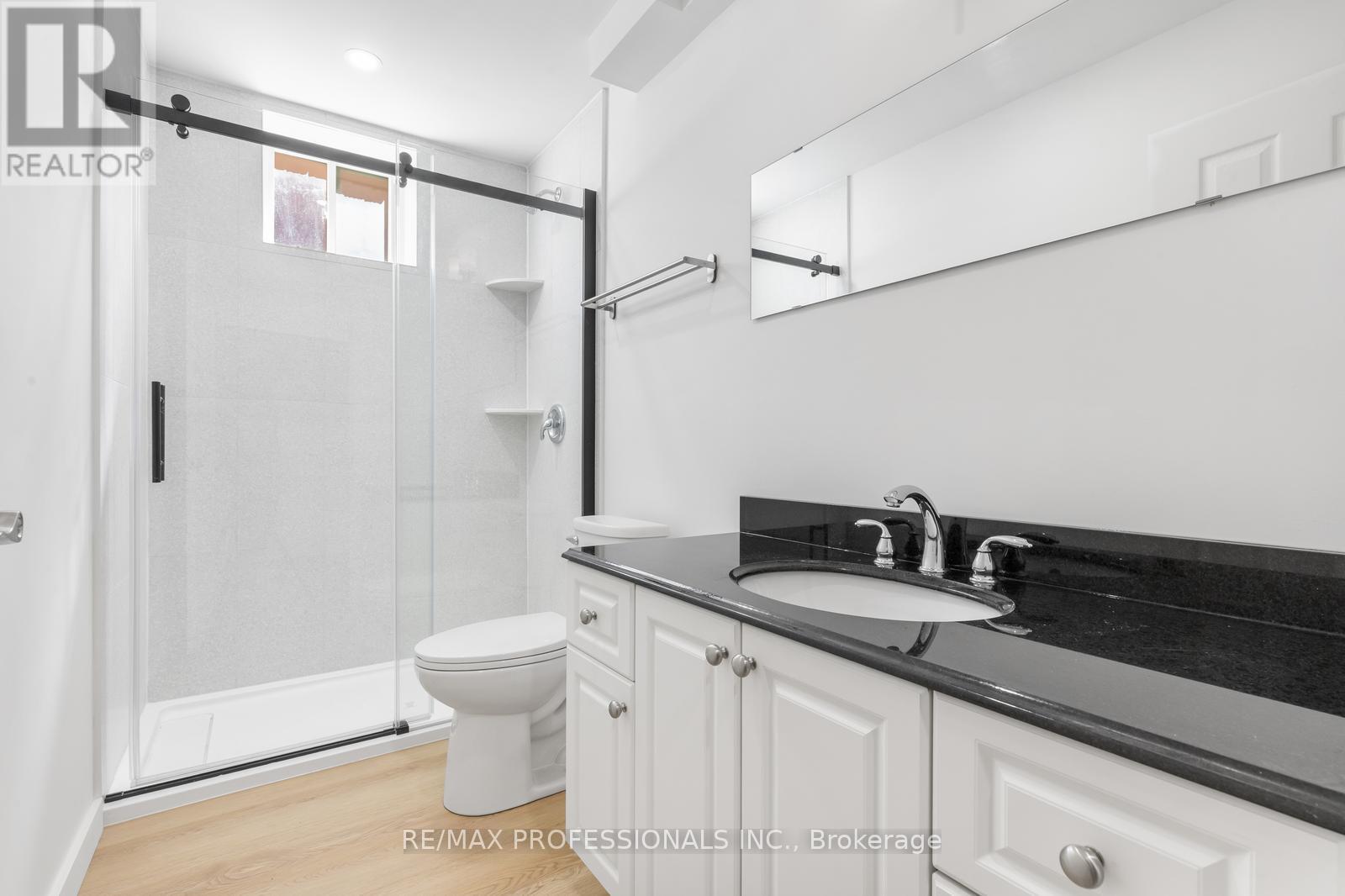 152 Evans Avenue, Toronto, Ontario M8Z 1H9 - Photo 34 - W13452926