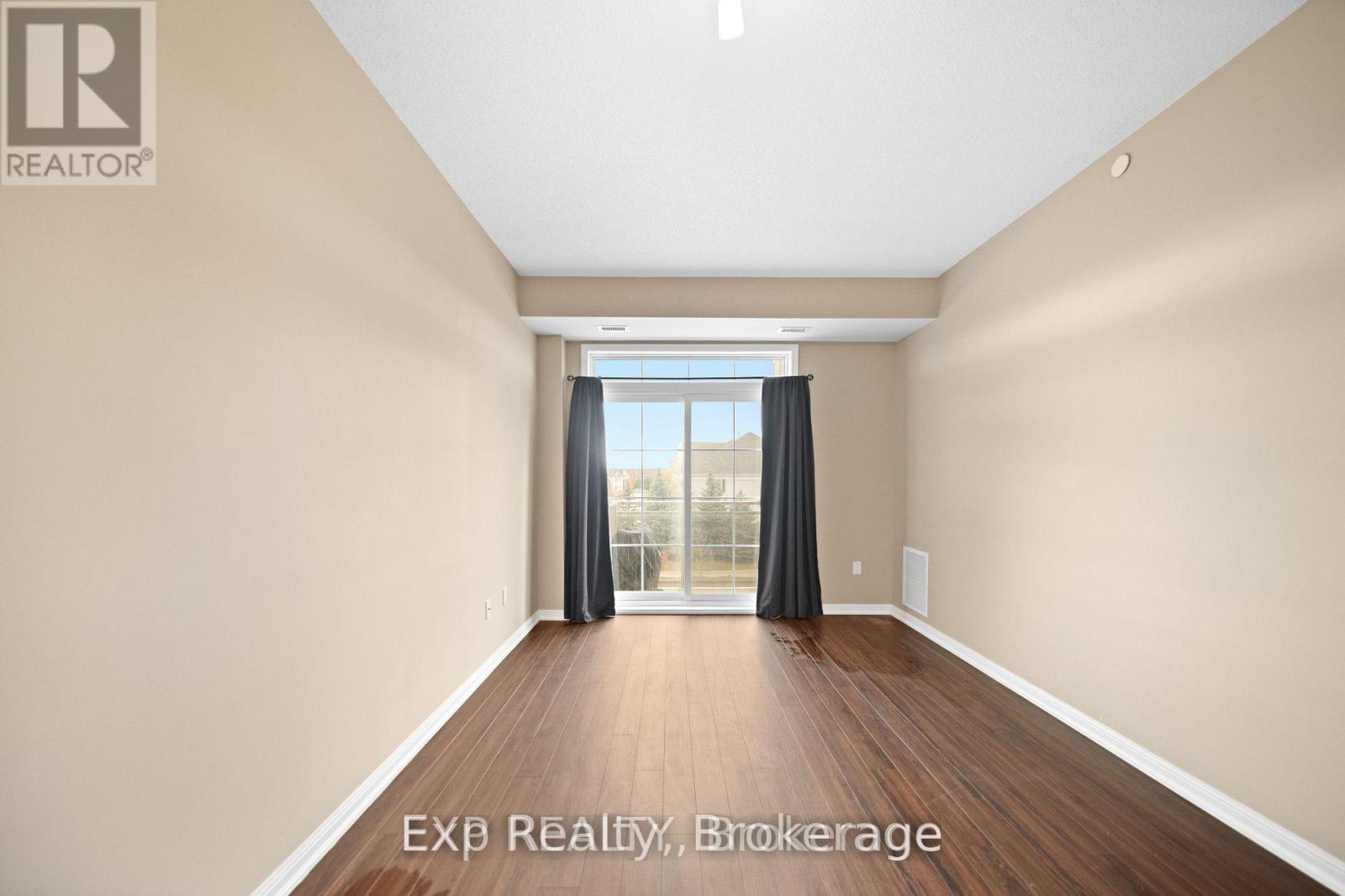 315 - 84 Aspen Springs Drive, Clarington, Ontario  L1C 0V3 - Photo 14 - E13454820