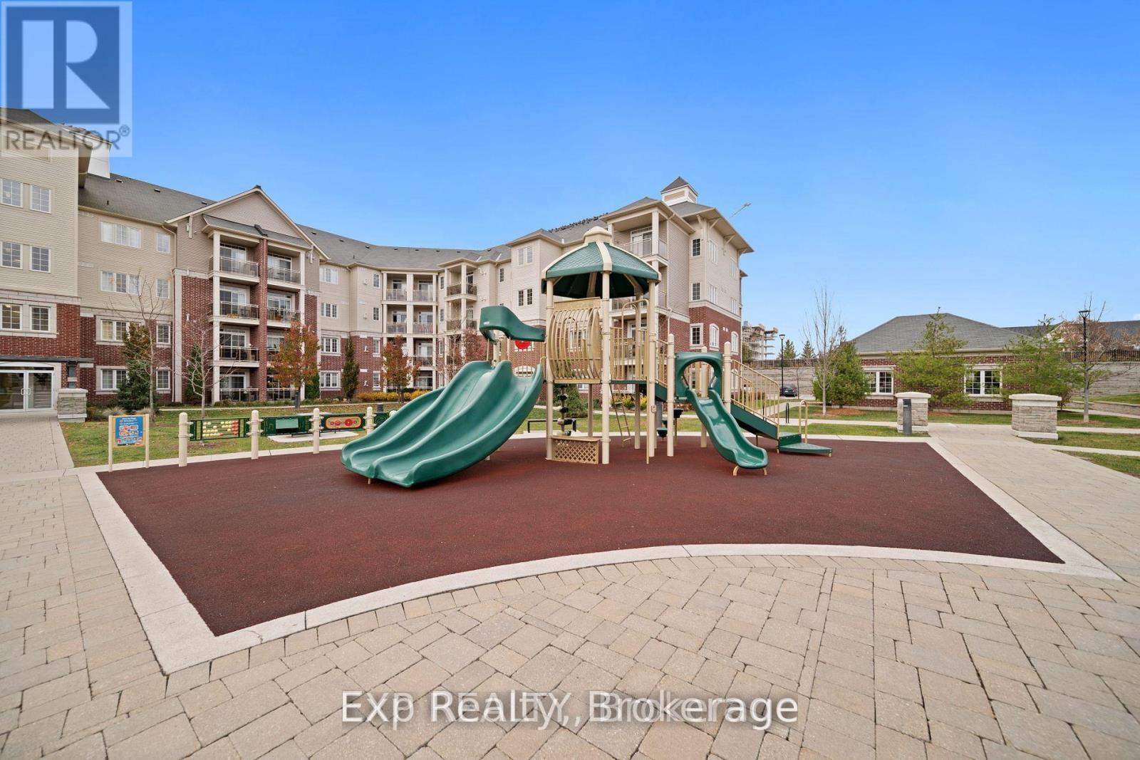 315 - 84 Aspen Springs Drive, Clarington, Ontario  L1C 0V3 - Photo 6 - E13454820