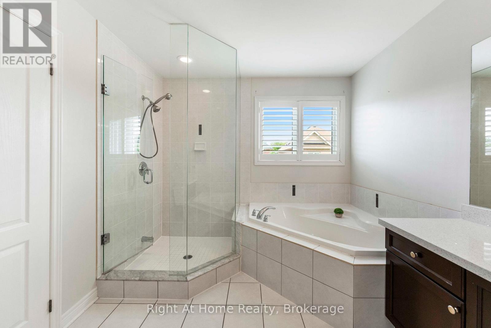 3 Gillett Drive, Ajax, Ontario  L1Z 0K1 - Photo 21 - E13454998