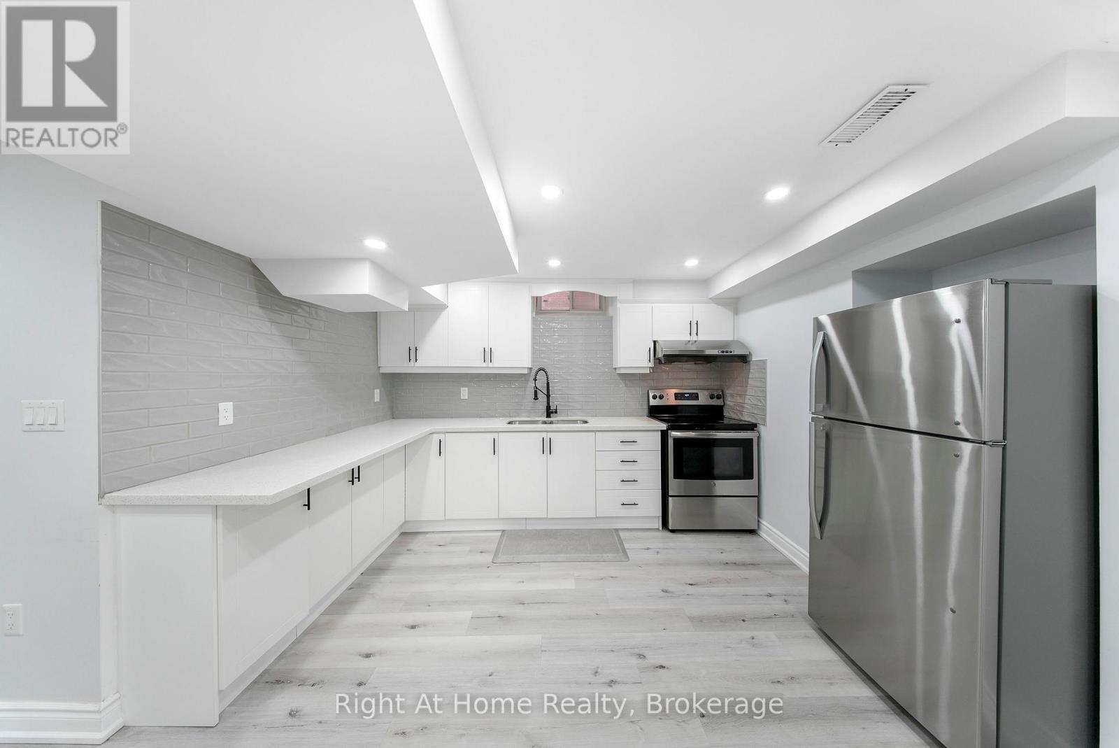 3 Gillett Drive, Ajax, Ontario  L1Z 0K1 - Photo 29 - E13454998