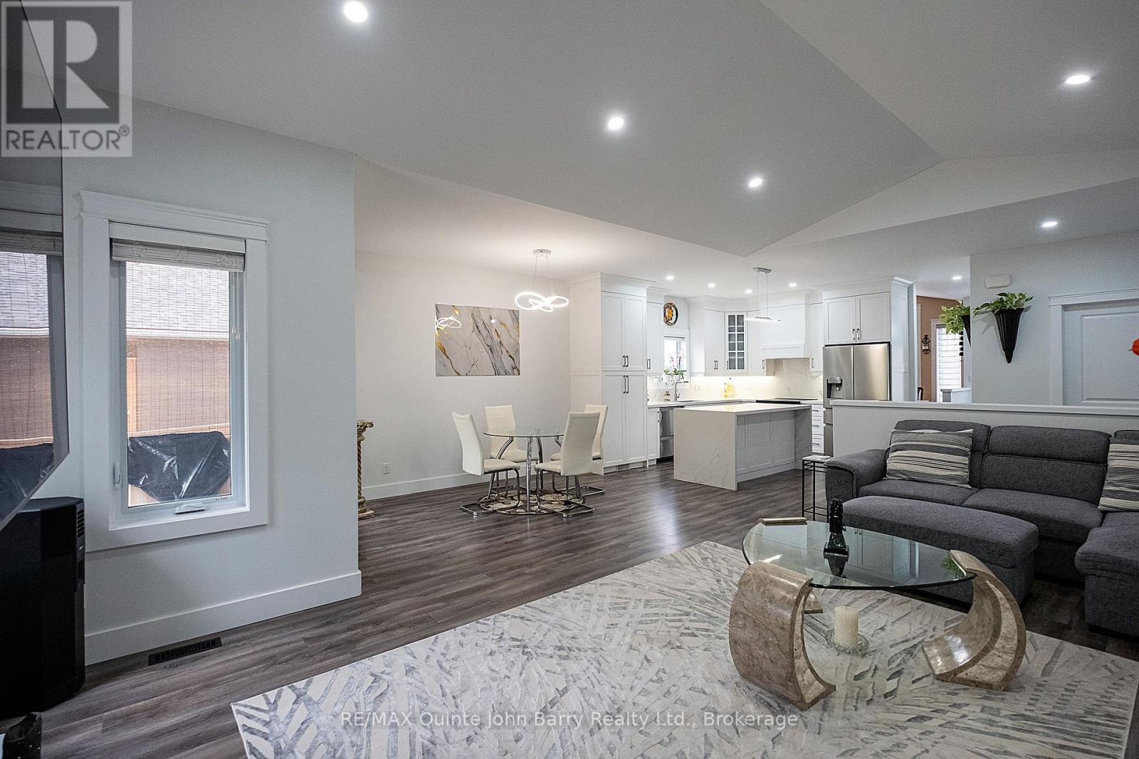 46 Birchmount Street, Quinte West, Ontario  K8V 0C6 - Photo 14 - X13454958