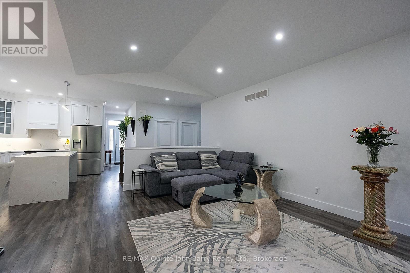 46 Birchmount Street, Quinte West, Ontario  K8V 0C6 - Photo 18 - X13454958