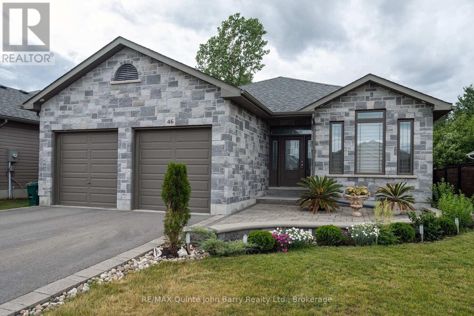 46 Birchmount Street, Quinte West, Ontario  K8V 0C6 - Photo 2 - X13454958