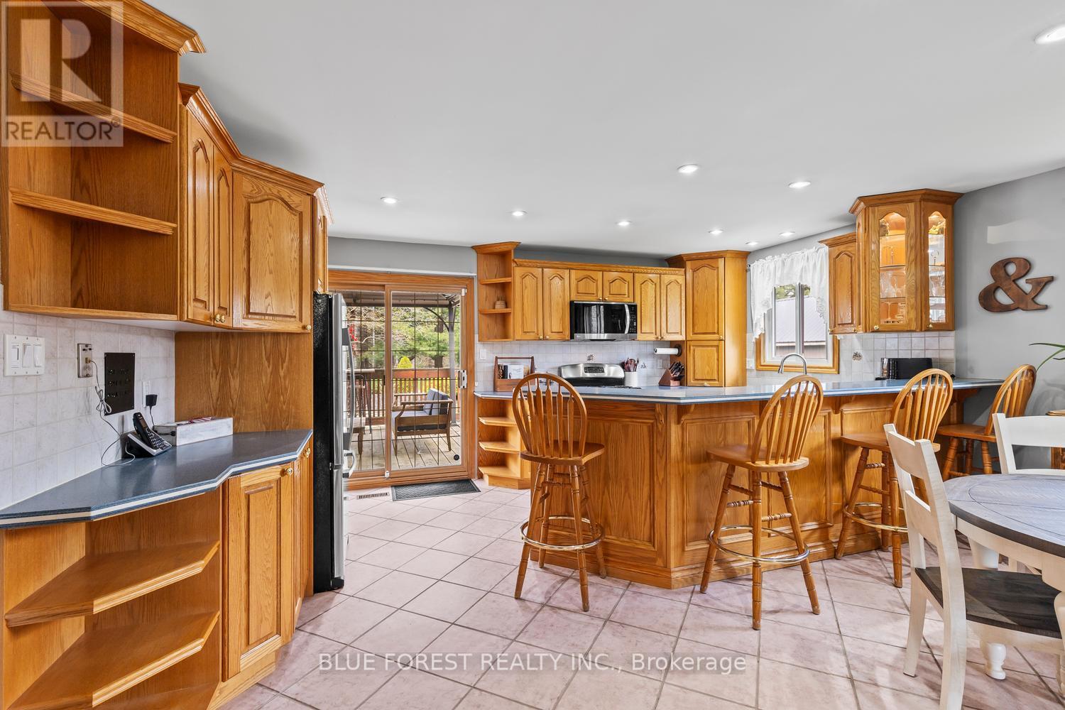 2362 Slo Pitch Road, Thames Centre, Ontario  N0L 2B0 - Photo 13 - X13454818