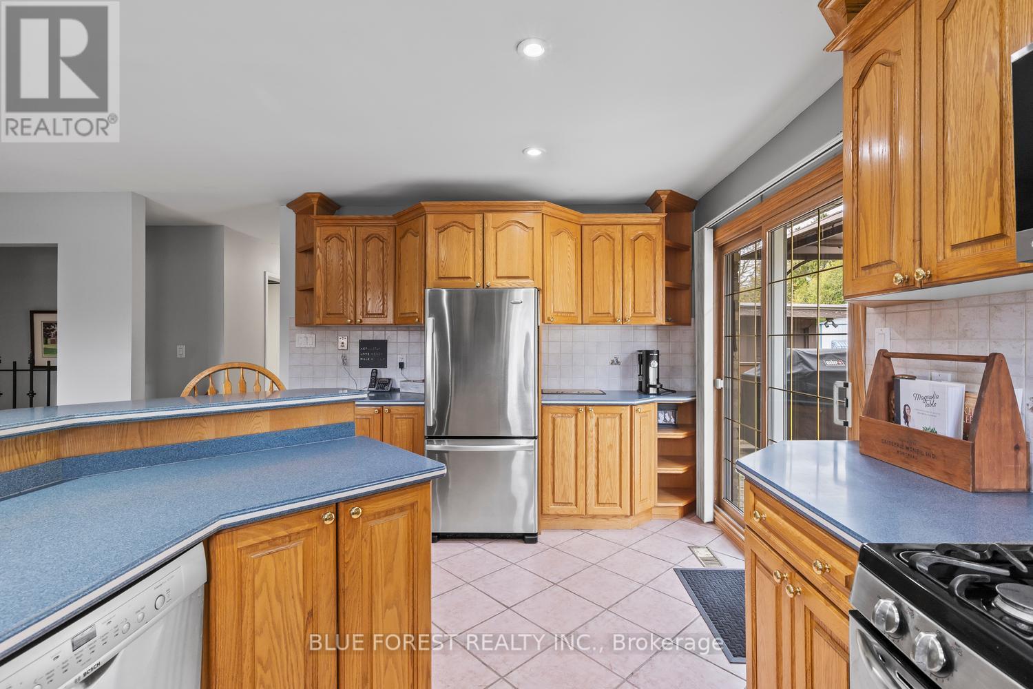 2362 Slo Pitch Road, Thames Centre, Ontario  N0L 2B0 - Photo 16 - X13454818