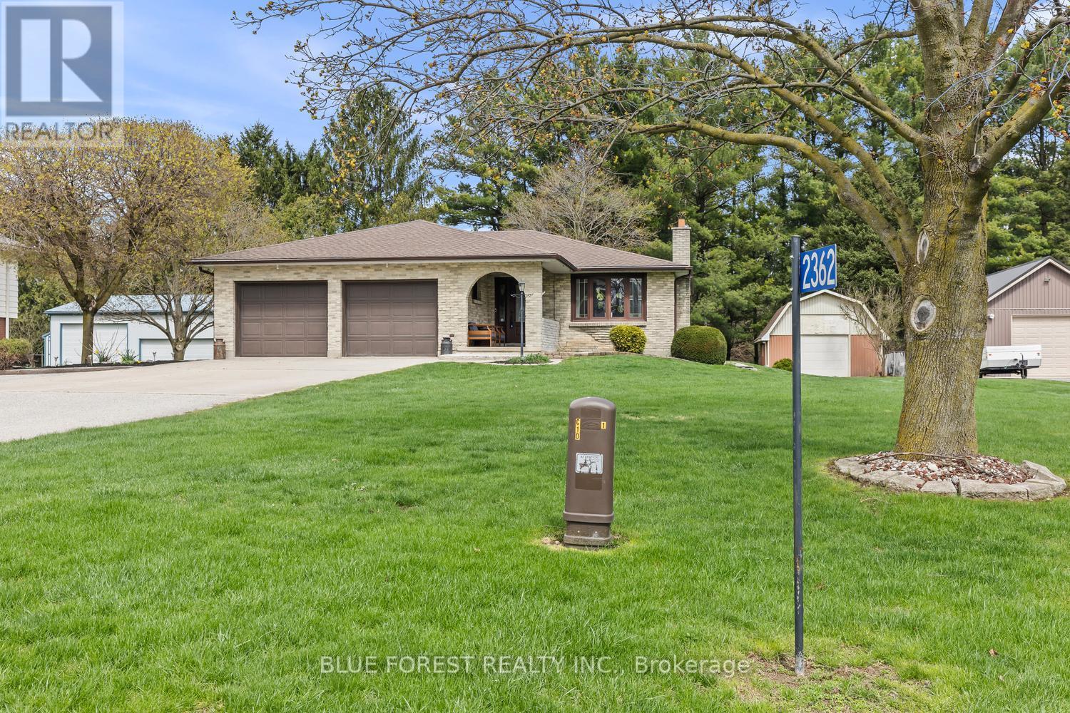 2362 Slo Pitch Road, Thames Centre, Ontario  N0L 2B0 - Photo 3 - X13454818