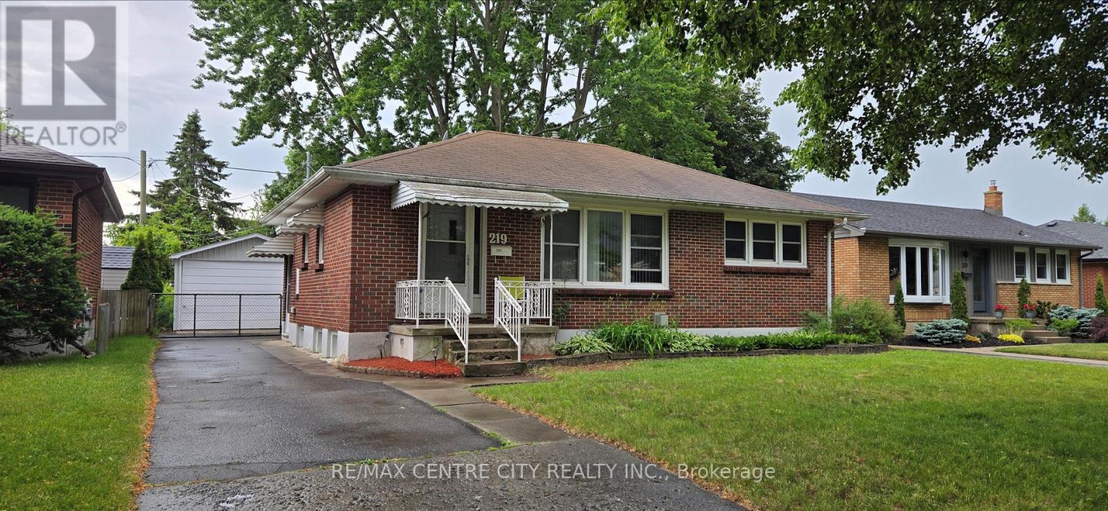 219 FAIRWAY AVENUE, London East, Ontario