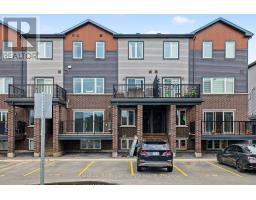 5 - 215 ELDORADO PRIVATE, Ottawa, Ontario