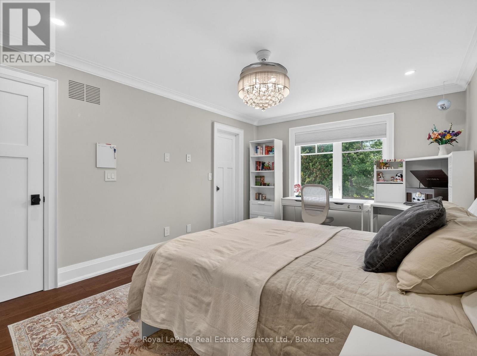 47 Park Avenue E, Burlington, Ontario  L7T 1Y2 - Photo 29 - W13454894