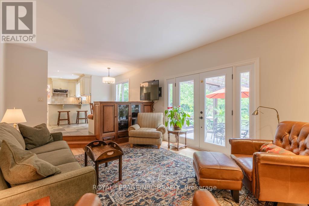 22 Bulter Crescent, St. Catharines, Ontario  L2M 7B3 - Photo 26 - X13454804