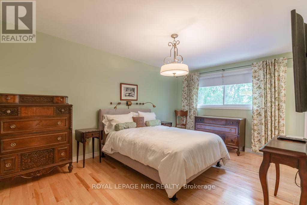 22 Bulter Crescent, St. Catharines, Ontario  L2M 7B3 - Photo 28 - X13454804
