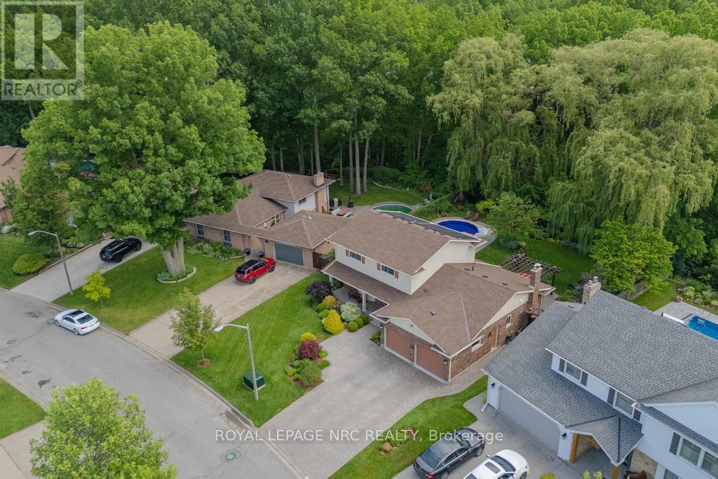22 Bulter Crescent, St. Catharines, Ontario  L2M 7B3 - Photo 3 - X13454804