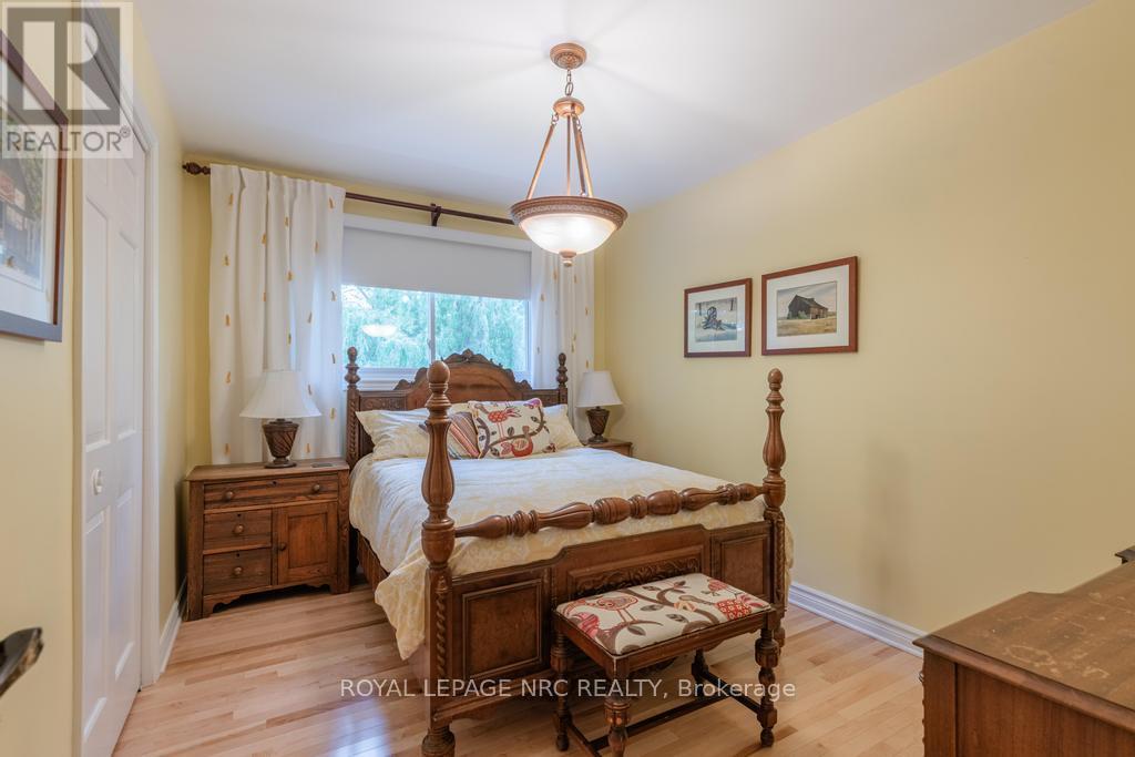 22 Bulter Crescent, St. Catharines, Ontario  L2M 7B3 - Photo 33 - X13454804