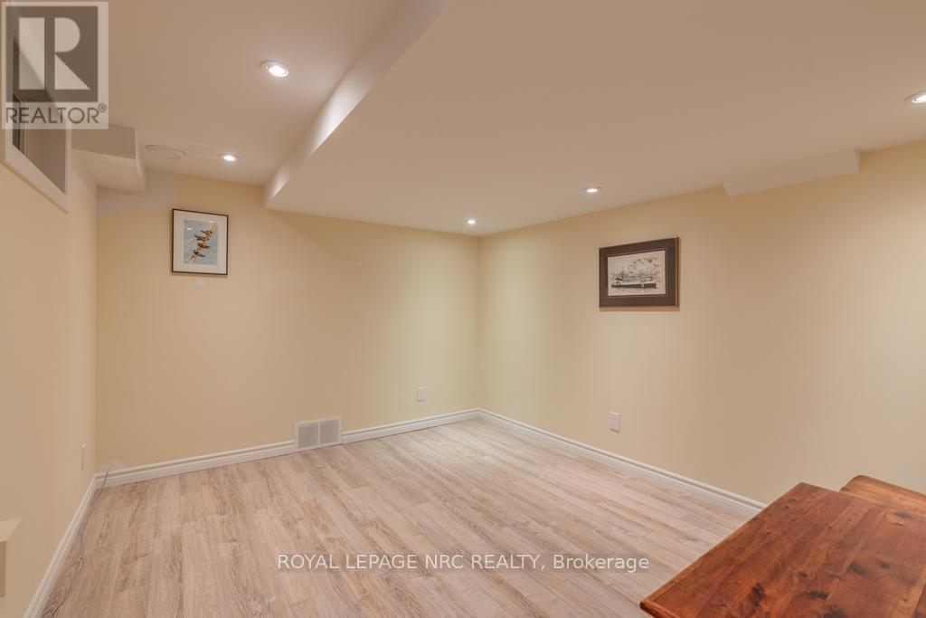 22 Bulter Crescent, St. Catharines, Ontario  L2M 7B3 - Photo 39 - X13454804