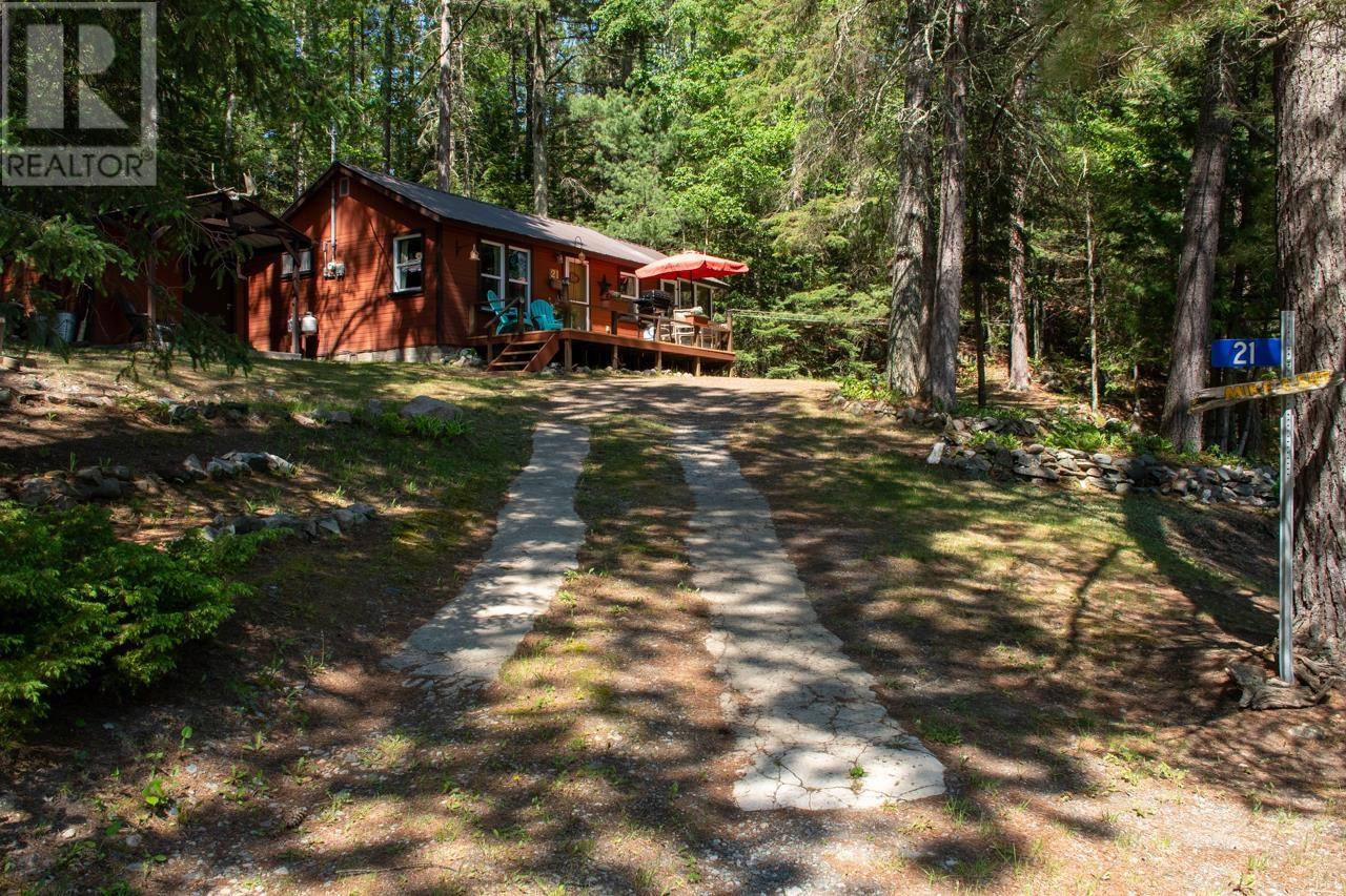 21 Red Pine Road, Nestor Falls, Ontario  P0X 1K0 - Photo 10 - TB2601551