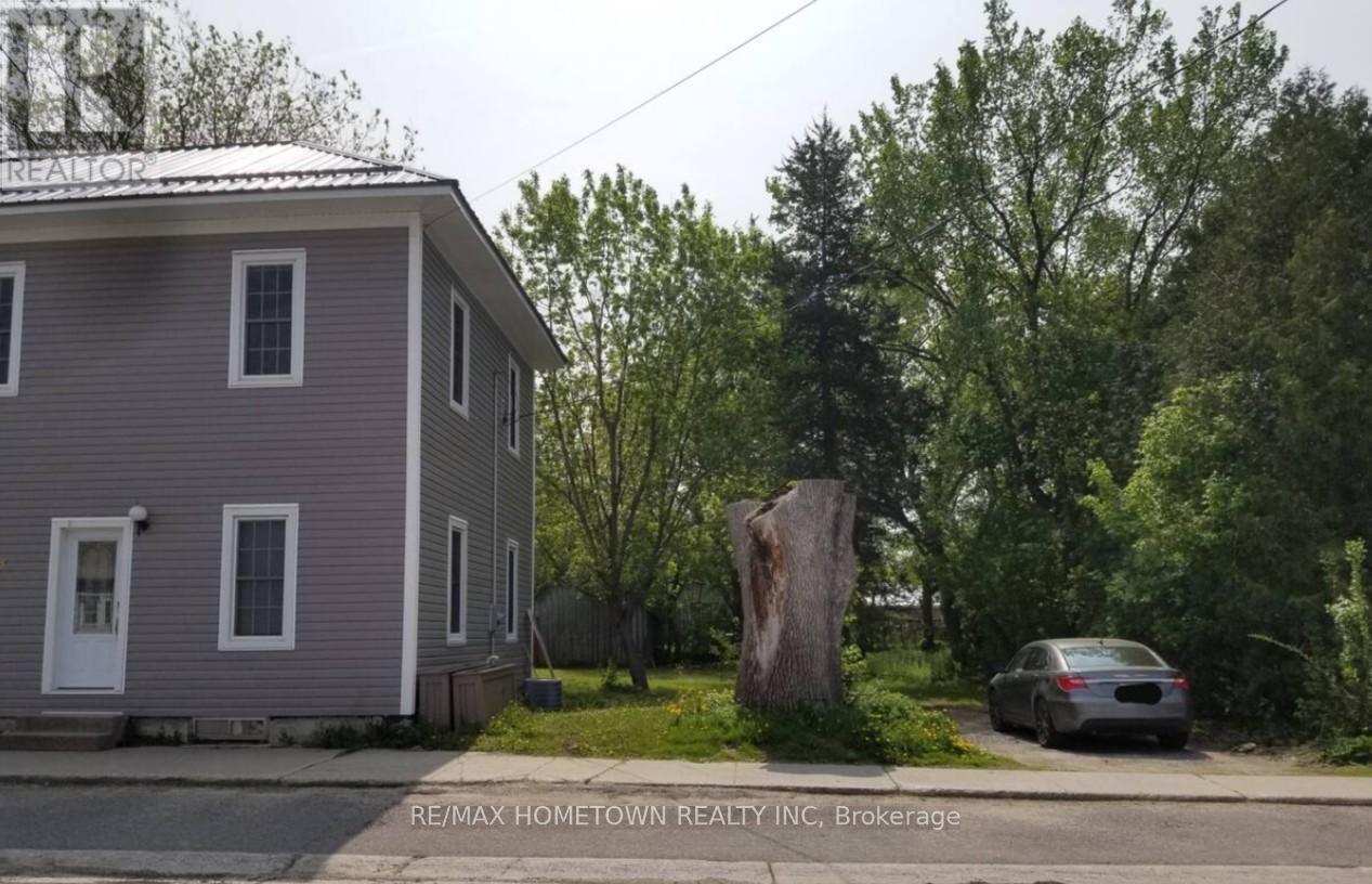 59 King Street, Rideau Lakes, Ontario  K0E 1G0 - Photo 3 - X13454850