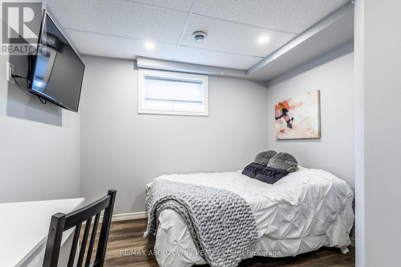 19 Southglen Road, Brant, Ontario  N3R 6Z8 - Photo 28 - X12833422
