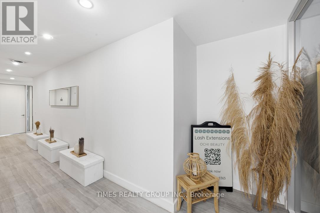 400 - 801 Eglinton Avenue W, Toronto, Ontario  M5N 1E3 - Photo 22 - C13454836