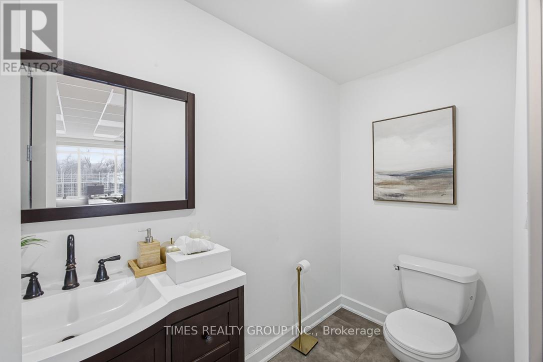 400 - 801 Eglinton Avenue W, Toronto, Ontario  M5N 1E3 - Photo 28 - C13454836