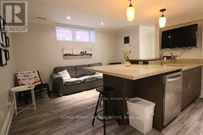 Lower - 45 Briar Hill Avenue, Toronto, Ontario M4R 1H7 - Photo 4 - C13454884