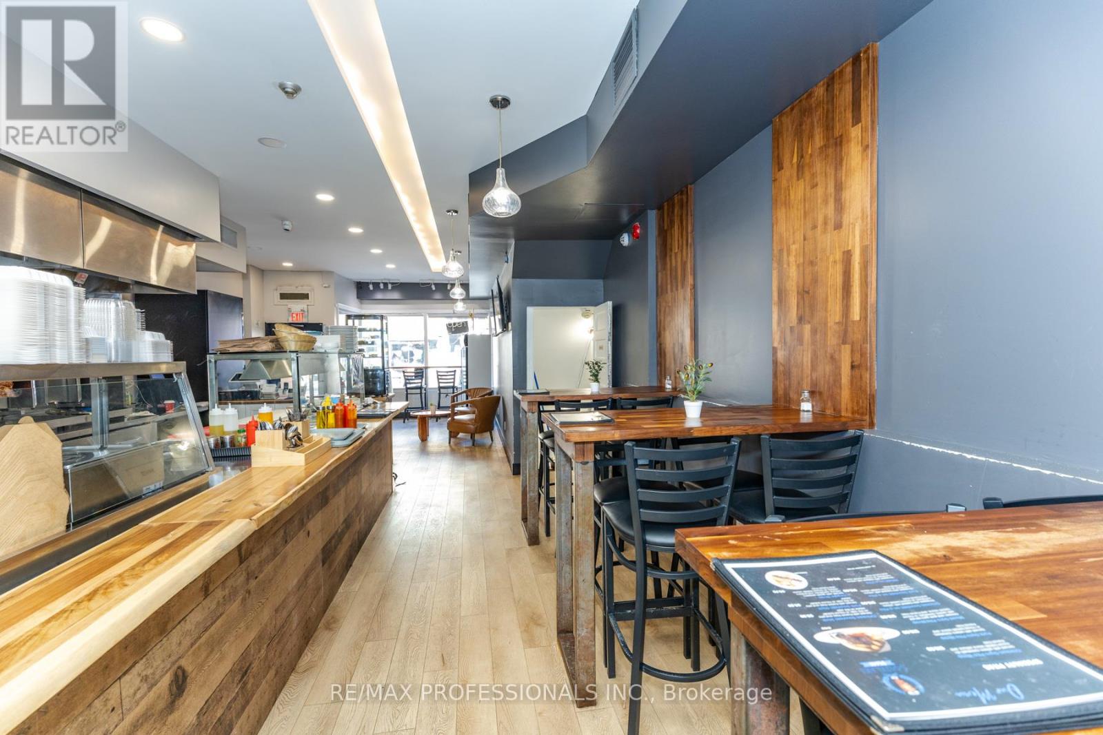 495 Bloor Street W, Toronto, Ontario M5S 1Y2 - Photo 12 - C13454908