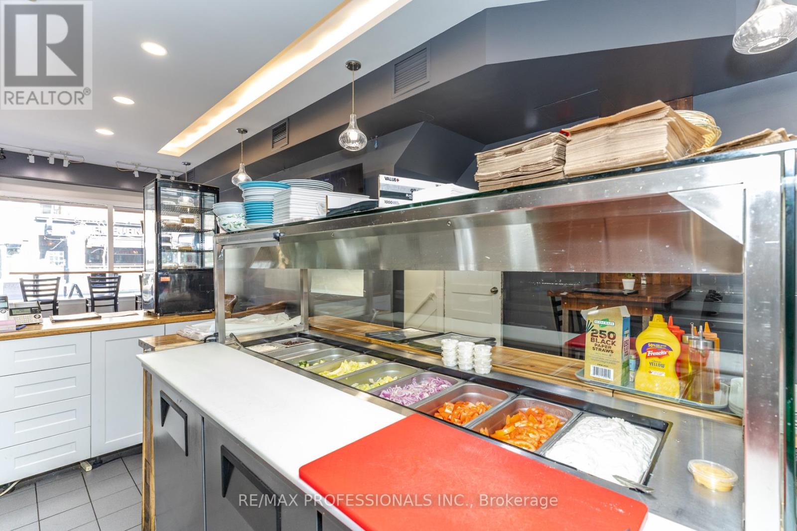 495 Bloor Street W, Toronto, Ontario M5S 1Y2 - Photo 18 - C13454908