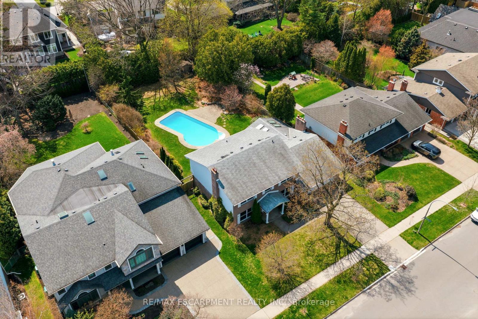 360 Pomona Avenue, Burlington, Ontario  L7N 1T5 - Photo 42 - W13041434
