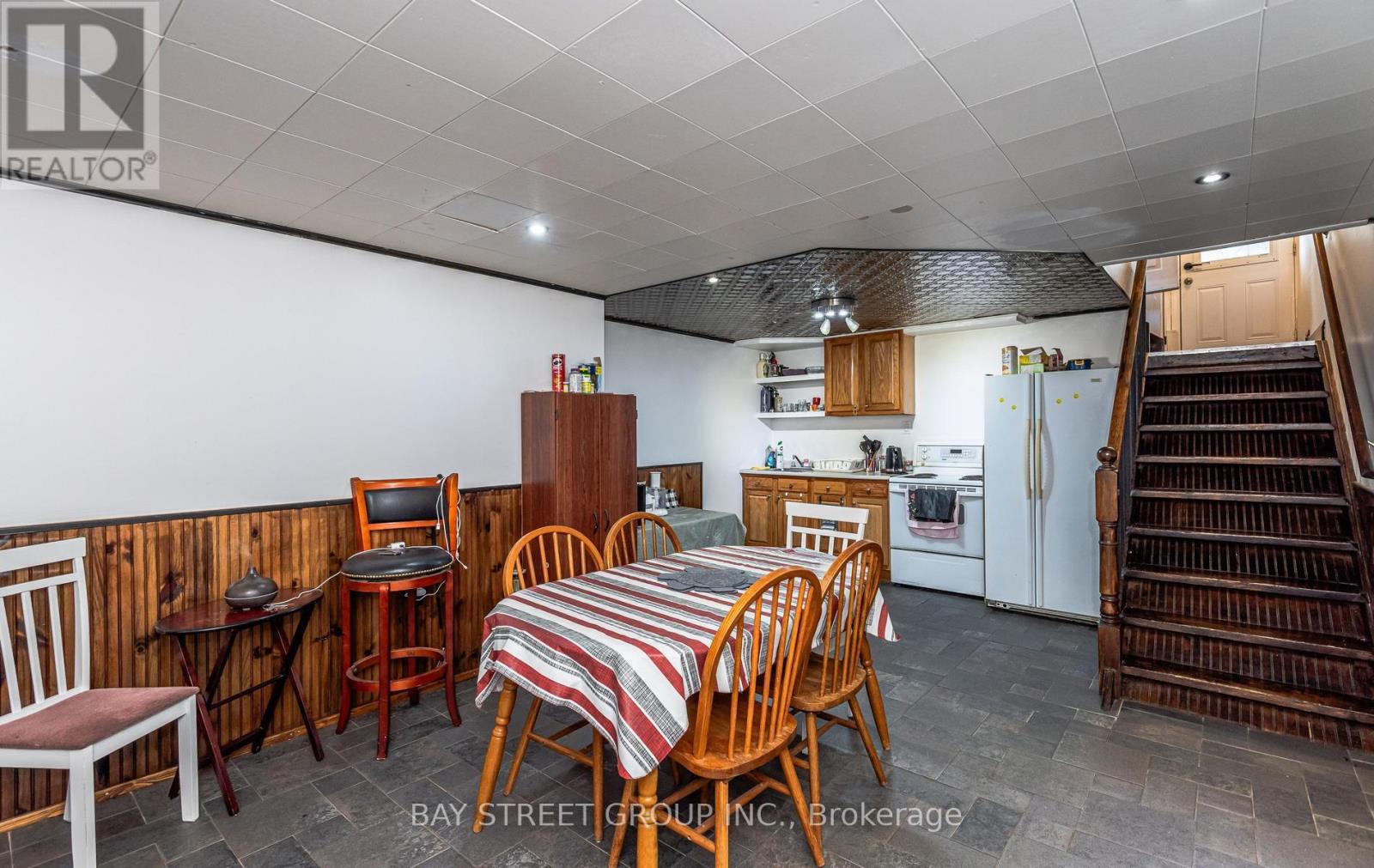 98 The Queensway South Avenue S, Georgina, Ontario  L4P 1Z4 - Photo 25 - N13454814