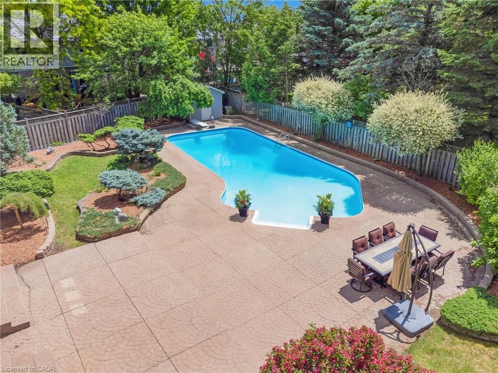 8 Charlton Place, Cambridge, Ontario  N3C 3Y5 - Photo 5 - 40840518