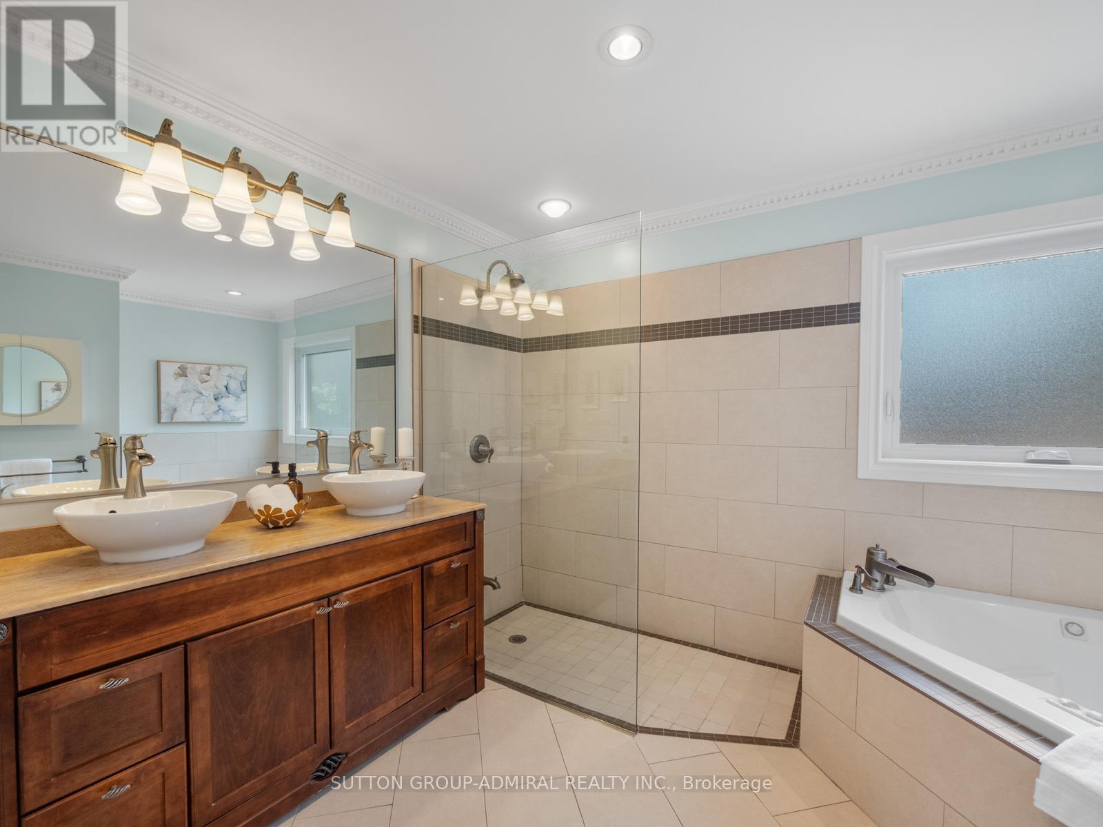 37 Nevada Crescent, Vaughan, Ontario  L6A 2V5 - Photo 28 - N13454934