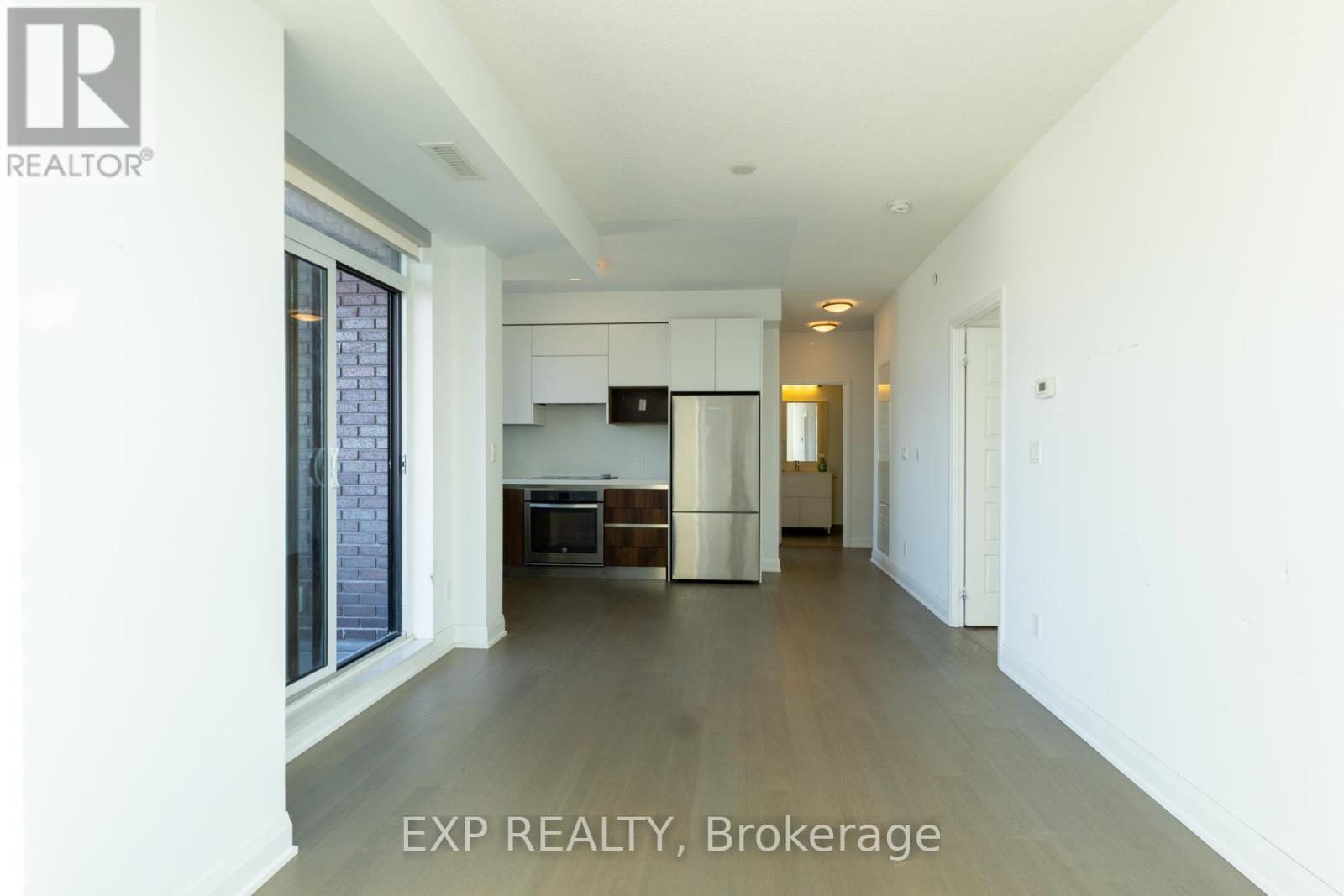 1610 - 15 Water Walk Drive, Markham, Ontario  L6G 0G2 - Photo 3 - N13454972