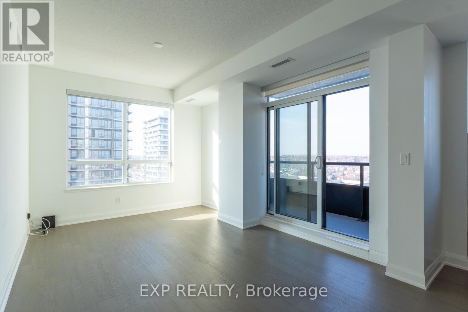 1610 - 15 Water Walk Drive, Markham, Ontario  L6G 0G2 - Photo 5 - N13454972