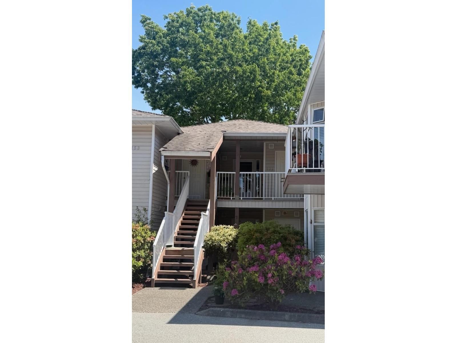 153 6875 121 Street, Surrey, British Columbia  V3W 1C2 - Photo 2 - R3135677