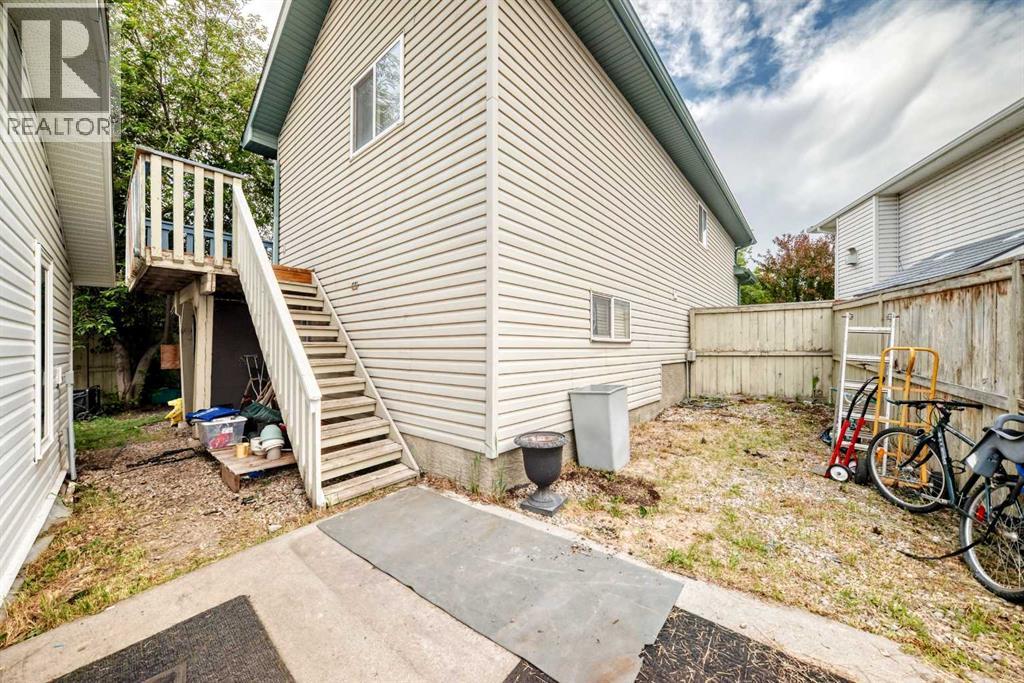 137 Erin Meadow Bay Se, Calgary, Alberta  T2B 3A2 - Photo 36 - A2316817