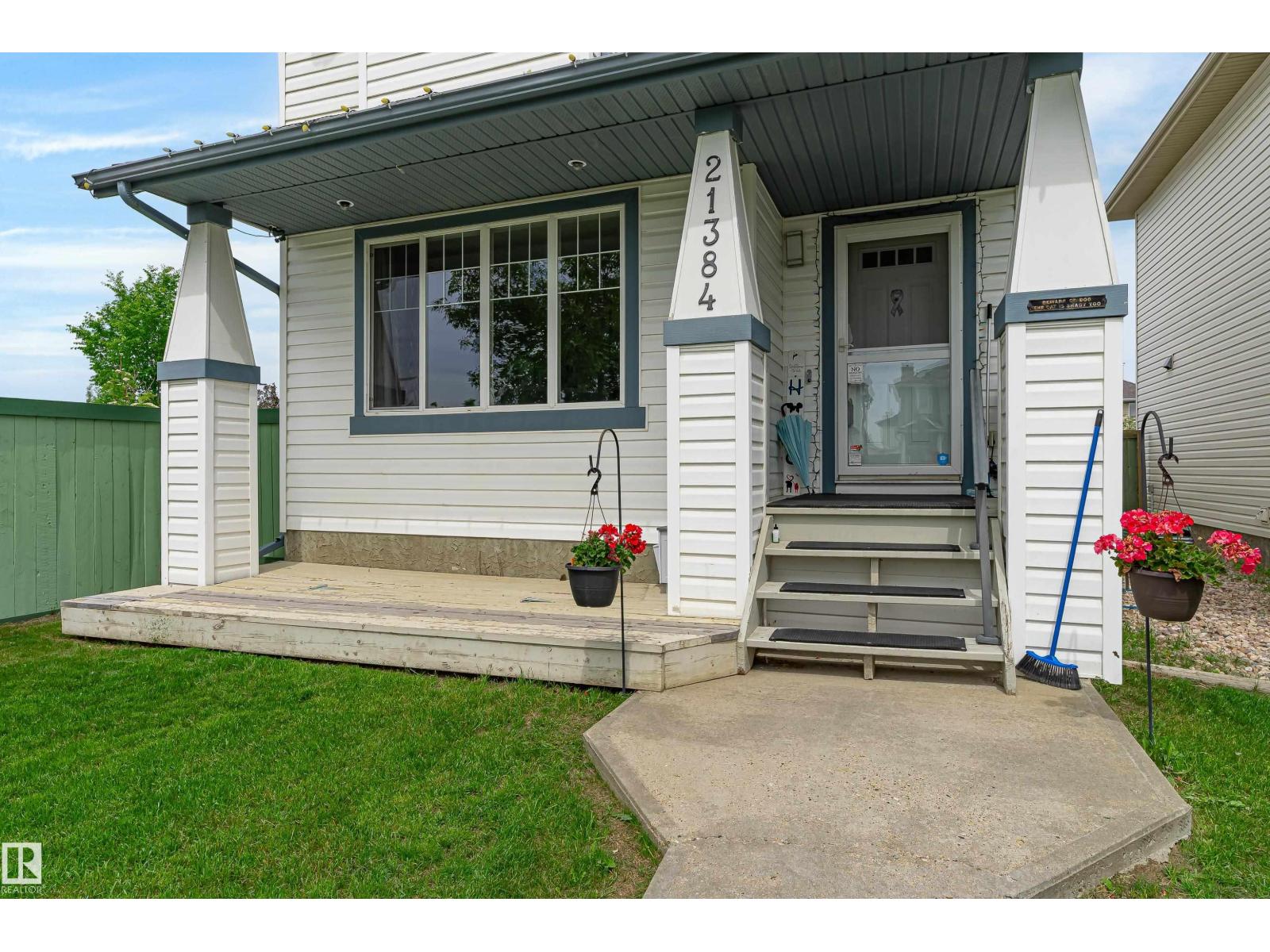 21384 88 Av NW, Edmonton, Alberta  T5T 6V1 - Photo 4 - E4494063