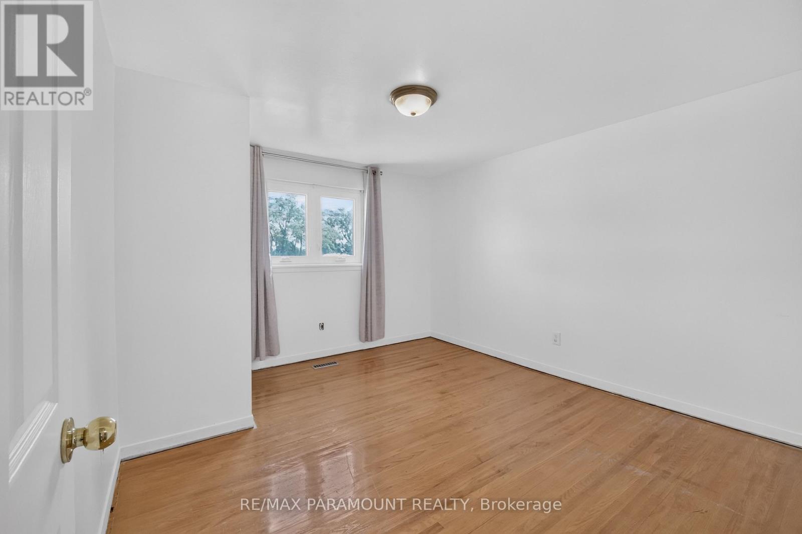 47 Cloverdale Drive, Brampton, Ontario  L6T 2T5 - Photo 16 - W13454802