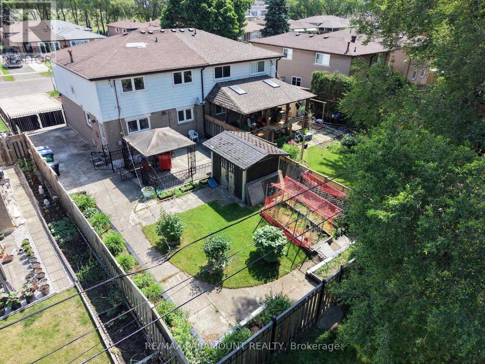 47 Cloverdale Drive, Brampton, Ontario  L6T 2T5 - Photo 36 - W13454802