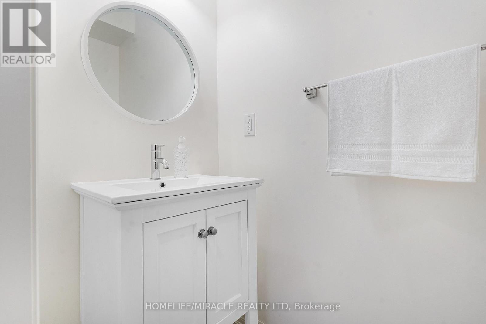 23 Gillis Road, Brampton, Ontario  L7A 4V6 - Photo 11 - W13454848