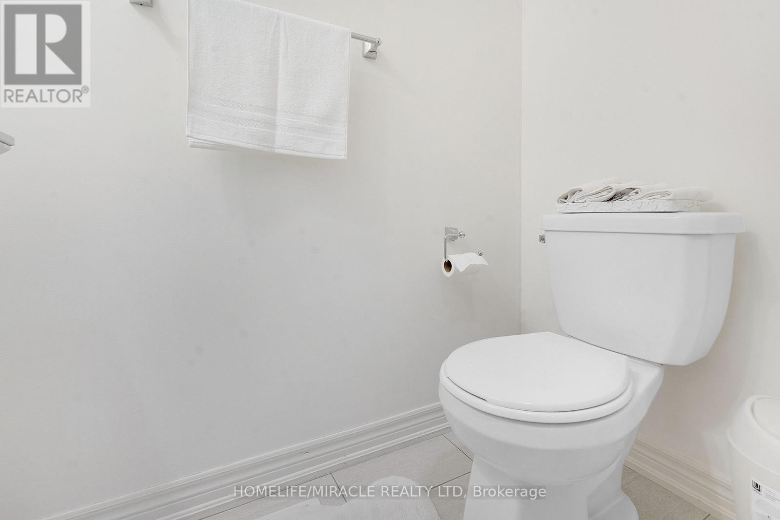 23 Gillis Road, Brampton, Ontario  L7A 4V6 - Photo 12 - W13454848