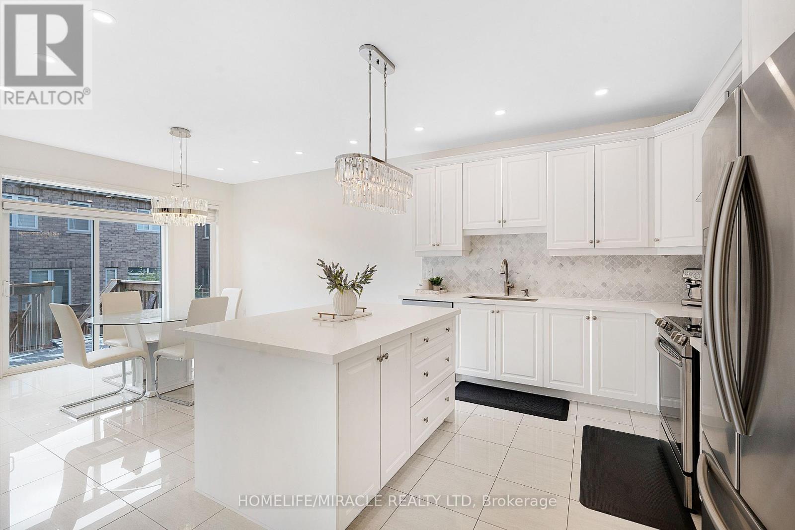23 Gillis Road, Brampton, Ontario  L7A 4V6 - Photo 13 - W13454848