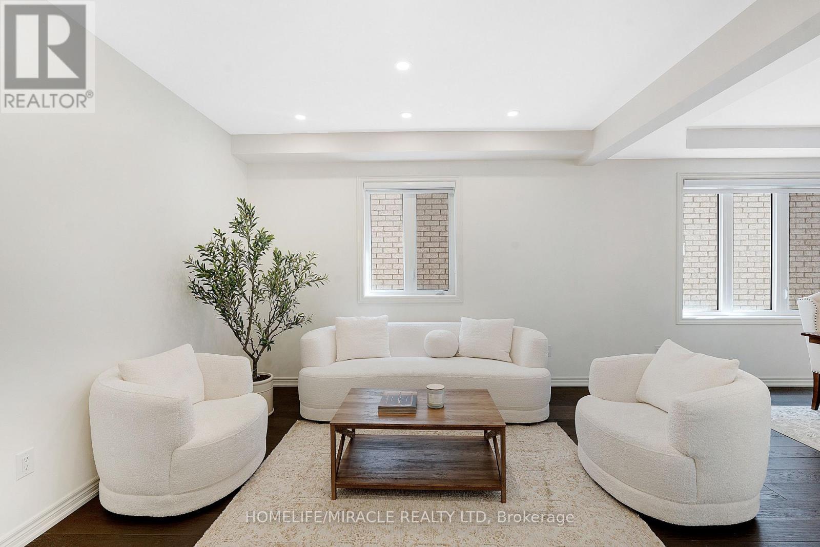 23 Gillis Road, Brampton, Ontario  L7A 4V6 - Photo 7 - W13454848