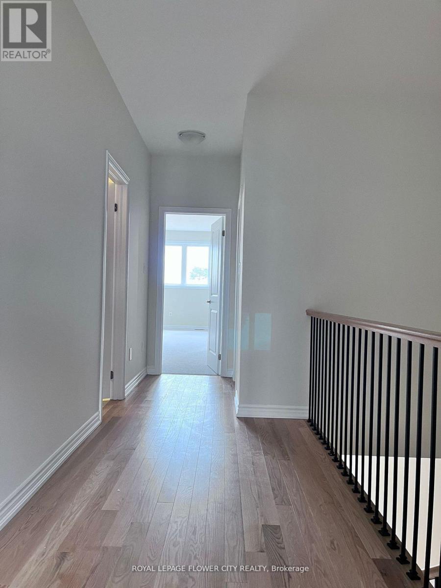 1438 Almonte Drive, Burlington, Ontario  L7P 3A6 - Photo 8 - W13454876