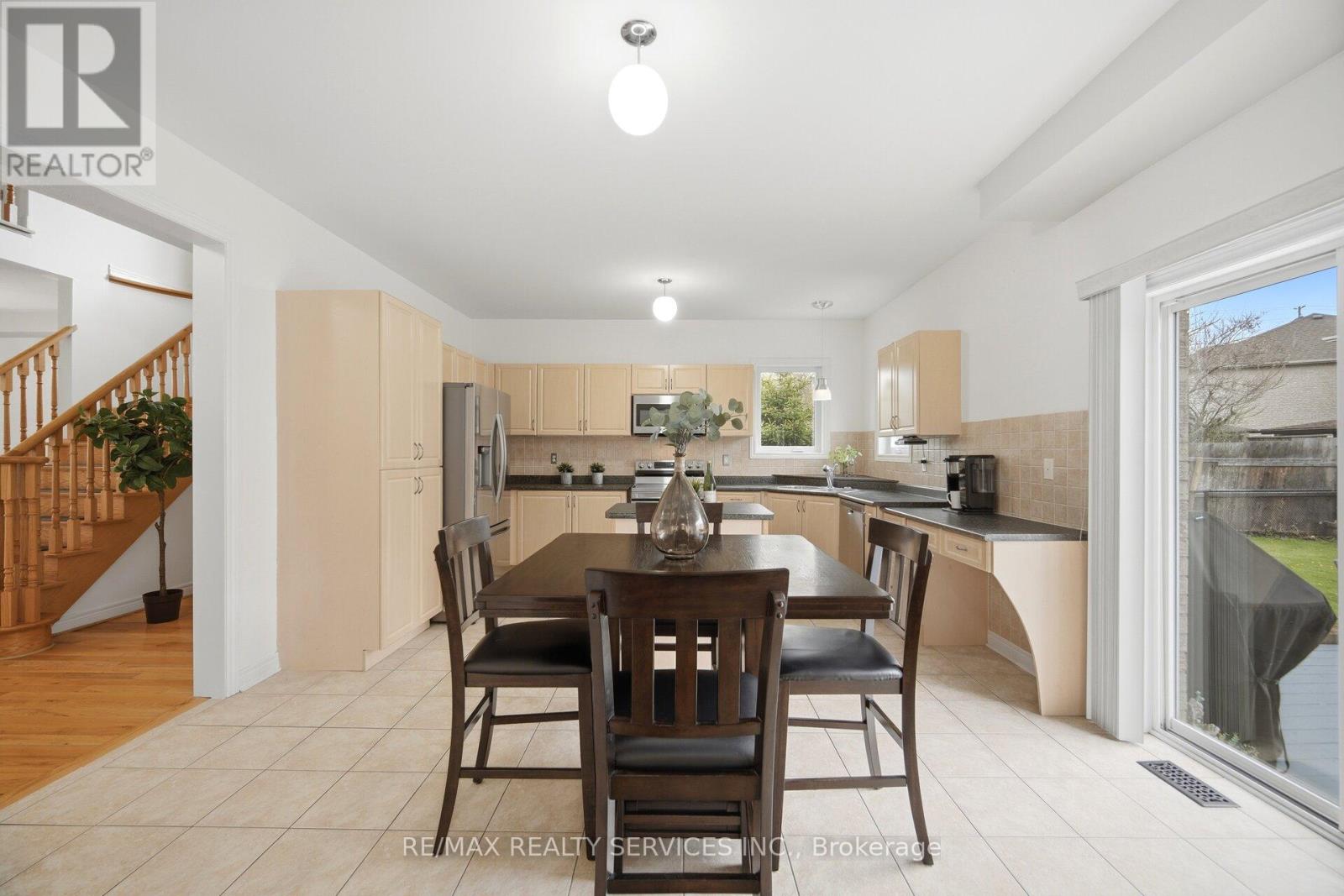 40 Sir Jacobs Crescent, Brampton, Ontario  L7A 3V2 - Photo 18 - W13454878