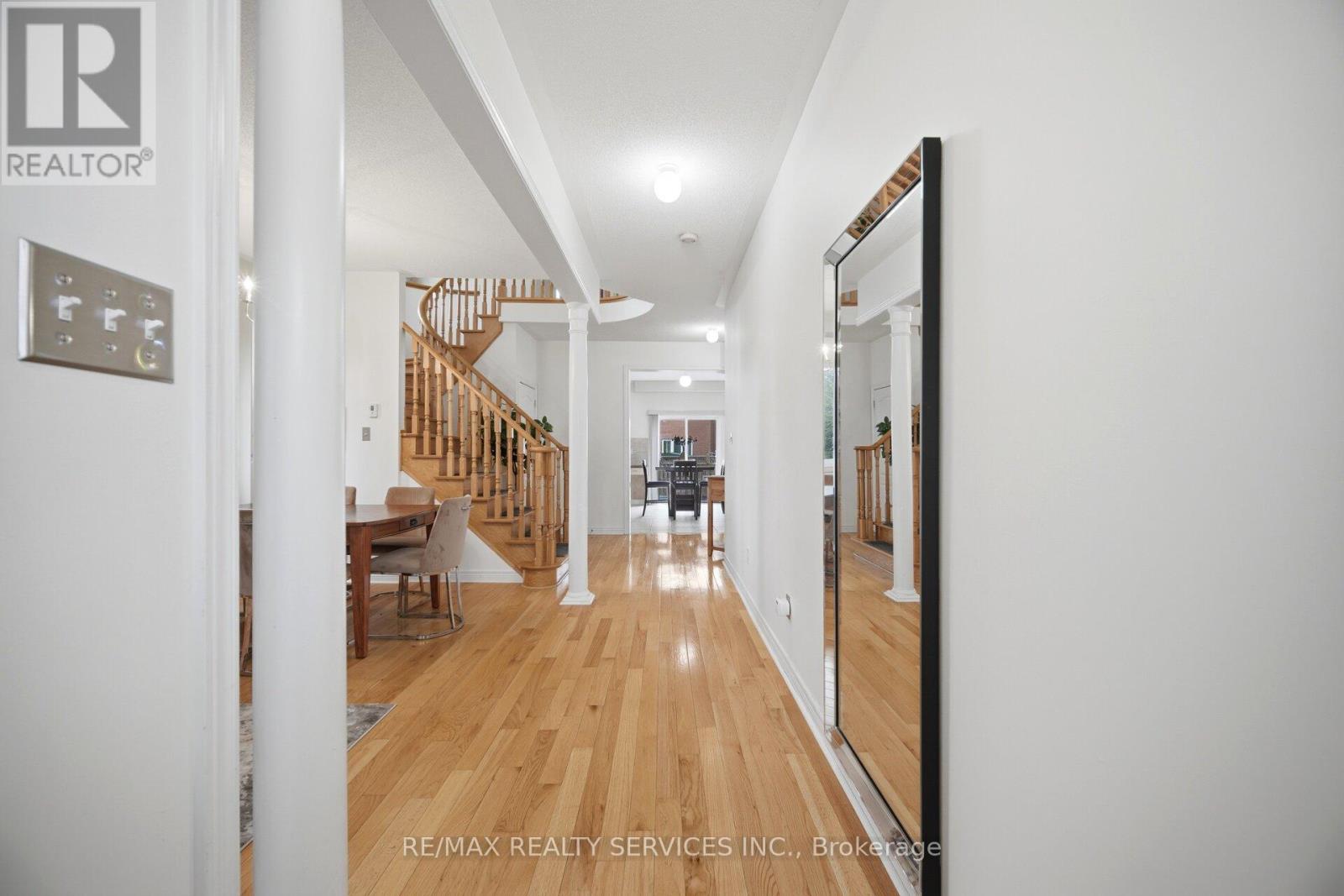 40 Sir Jacobs Crescent, Brampton, Ontario  L7A 3V2 - Photo 7 - W13454878
