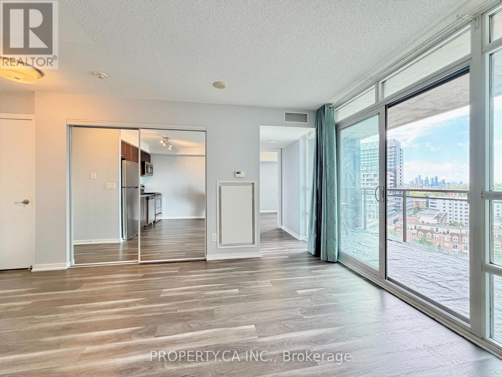 1209 - 38 Joe Shuster Way, Toronto, Ontario  M6K 0A5 - Photo 7 - W13454912