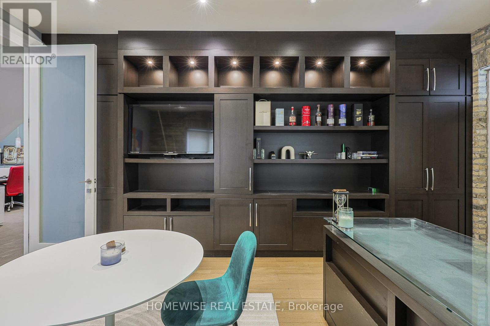 E - 609 Marlee Avenue, Toronto, Ontario  M6B 3J6 - Photo 4 - W13454922