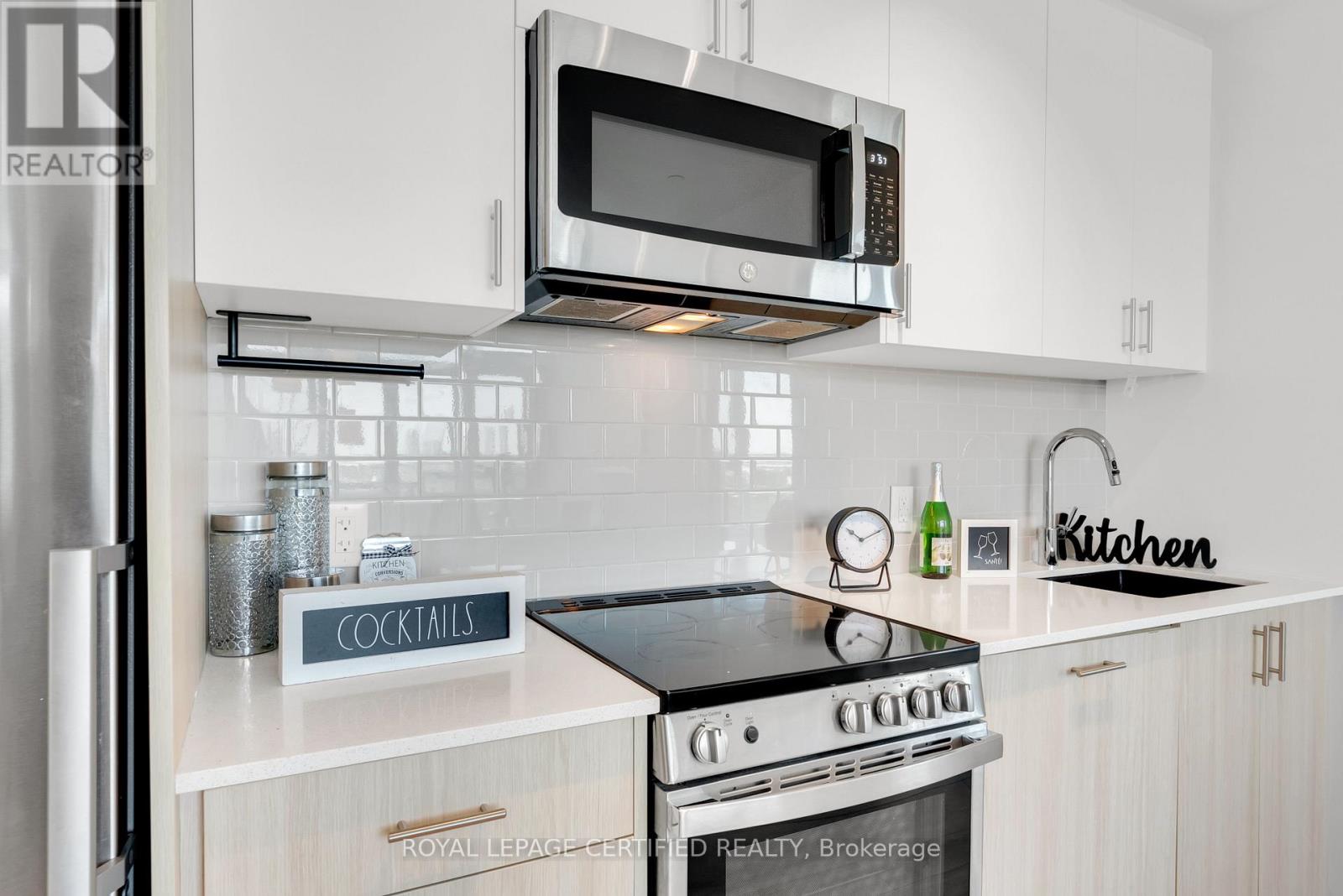 1195 The Queensway Ph02, Toronto, Ontario  M8Z 0H1 - Photo 17 - W13454994