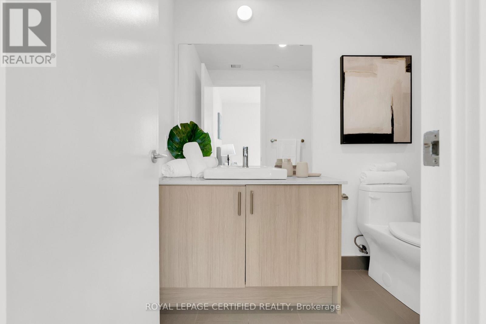 1195 The Queensway Ph02, Toronto, Ontario  M8Z 0H1 - Photo 25 - W13454994
