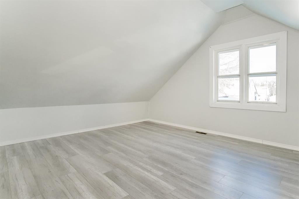 984 Alfred Avenue, Winnipeg, Manitoba  R3X 0V4 - Photo 17 - 202605353